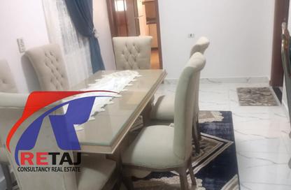 Apartment - 3 Bedrooms - 1 Bathroom for rent in Kabol St. - 6th Zone - Nasr City - Cairo