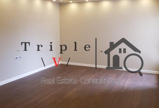 56494647 - Property Image 3