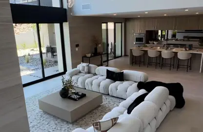 Townhouse - 3 Bedrooms - 3 Bathrooms for sale in Mountain View 4 - 6 October Compounds - 6 October City - Giza