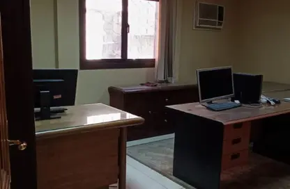Office Space - 3 Bedrooms - 3 Bathrooms for rent in Al Merghany St. - Ard El Golf - Heliopolis - Masr El Gedida - Cairo