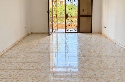 Apartment - 3 - 2 for sale in Zizinia St. - South Investors Area - New Cairo City - Cairo Apartment - 3 - 2 for sale in Zizinia St. - South Investors Area - New Cairo City - Cairo