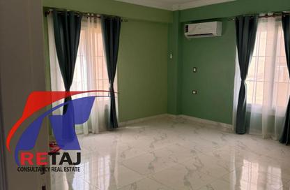 شقة - 3 غرف نوم - 2 حمامات للايجار في شارع التسعين الشمالي - التجمع الخامس - مدينة القاهرة الجديدة - القاهرة