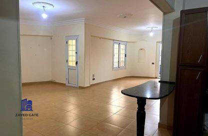 Apartment - 3 Bedrooms - 2 Bathrooms for sale in 7th District - Sheikh Zayed City - Giza