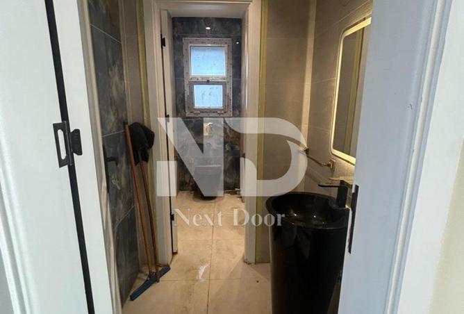 94104576 - Property Image 3