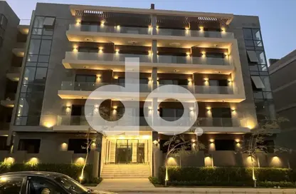 Apartment - 3 Bedrooms - 3 Bathrooms for sale in El Patio Oro - 5th Settlement Compounds - The 5th Settlement - New Cairo City - Cairo