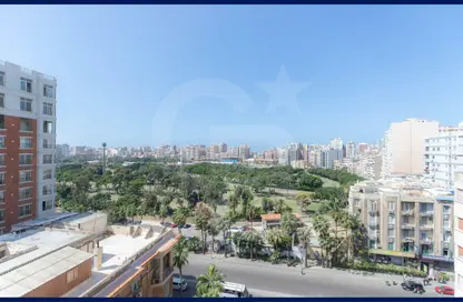 شقة - 3 غرف نوم - 3 حمامات للبيع في شارع ابو قير - سبورتنج - حي شرق - الاسكندرية