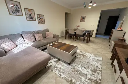 Apartment - 3 Bedrooms - 2 Bathrooms for rent in El Koronfel - The 5th Settlement - New Cairo City - Cairo