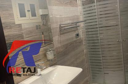 Apartment - 3 Bedrooms - 2 Bathrooms for sale in Hob Al Din St. - Al Hadiqah Al Dawliyah - 7th District - Nasr City - Cairo Apartment - 3 Bedrooms - 2 Bathrooms for sale in Hob Al Din St. - Al Hadiqah Al Dawliyah - 7th District - Nasr City - Cairo