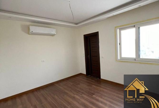 70631548 - صورة العقار 3