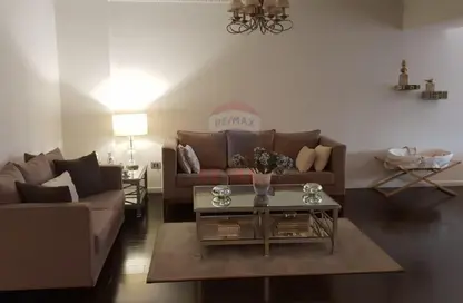 Apartment - 3 Bedrooms - 3 Bathrooms for sale in Bahaa Eldeen Krakoush St. - Zamalek - Cairo