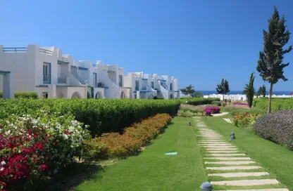 Chalet - 3 Bedrooms - 2 Bathrooms for sale in Mountain View - Ras Al Hekma - North Coast