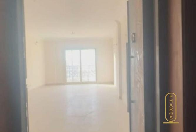 66427834 - Property Image 2