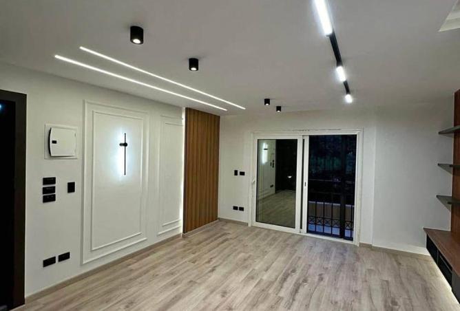 72450551 - Property Image 2