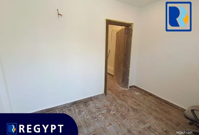 98824130 - Property Image 3