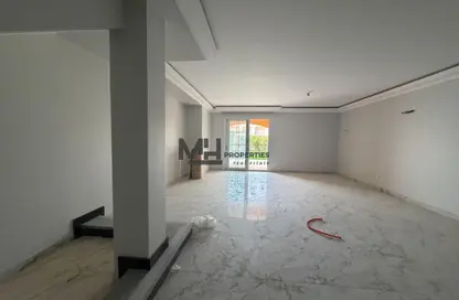 Townhouse - 3 Bedrooms - 4 Bathrooms for rent in Layan Residence - 5th Settlement Compounds - The 5th Settlement - New Cairo City - Cairo