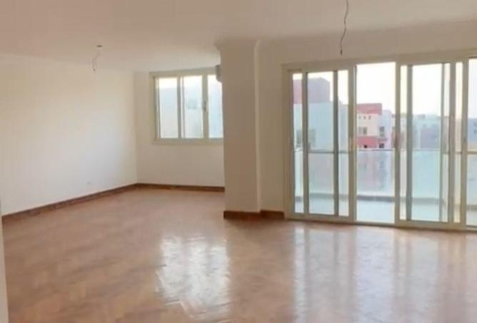 67469225 - Property Main Image