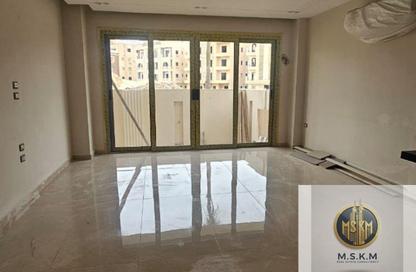Villa - 7+ Bedrooms - 7+ Bathrooms for rent in New Narges - New Cairo City - Cairo