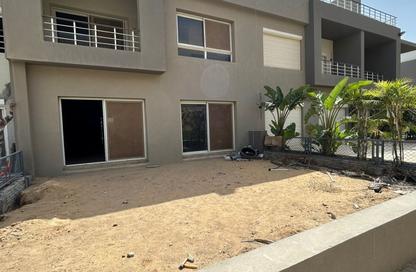 Villa - 4 Bedrooms - 5 Bathrooms for sale in Etapa - Sheikh Zayed Compounds - Sheikh Zayed City - Giza