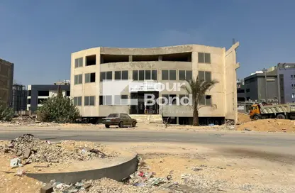 Office Space - Studio - 2 Bathrooms for rent in Bank Center Street - South Teseen St. - The 5th Settlement - New Cairo City - Cairo