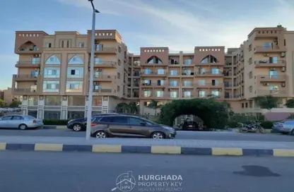 Apartment - 3 Bedrooms - 2 Bathrooms for sale in Al Ahyaa District - Hurghada - Red Sea