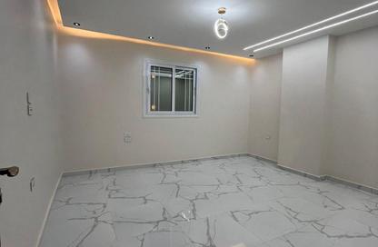 Apartment - 3 Bedrooms - 2 Bathrooms for sale in Gate 2 - Ahmose - Hadayek El Ahram - Giza