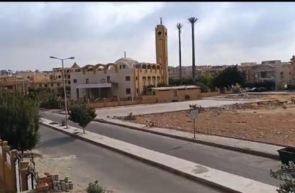 Apartment - 4 Bedrooms - 3 Bathrooms for sale in Al Shabab Road - 4th Neighborhood - 2nd District East - Shorouk City - Cairo