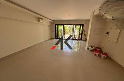 Townhouse - 3 Bedrooms - 4 Bathrooms for rent in Garden Residence - Hyde Park - New Cairo City - Cairo Townhouse - 3 Bedrooms - 4 Bathrooms for rent in Garden Residence - Hyde Park - New Cairo City - Cairo