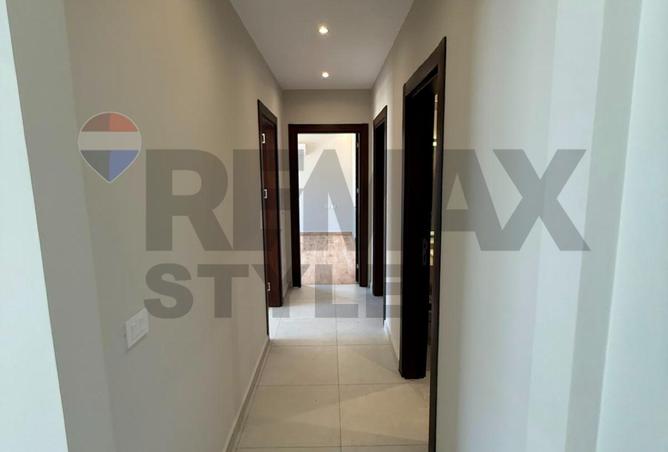 99386165 - Property Image 2