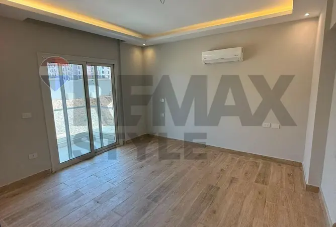 99386165 - Property Image 3