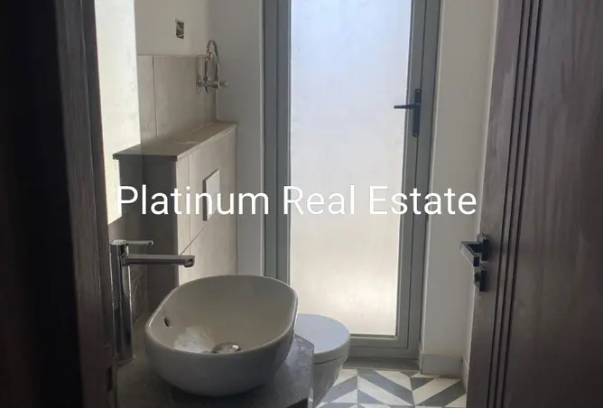 112695998 - Property Image 3