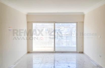 Apartment - 2 Bedrooms - 3 Bathrooms for sale in Grand View - Smouha - Hay Sharq - Alexandria