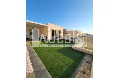 دوبلكس - 5 غرف نوم - 4 حمامات للبيع في هاسييندا وايت - سيدي عبد الرحمن - الساحل الشمالي