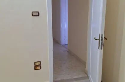 شقة - 3 غرف نوم - 2 حمامات للايجار في الشطر الثالث عشر - زهراء المعادي - حي المعادي - القاهرة