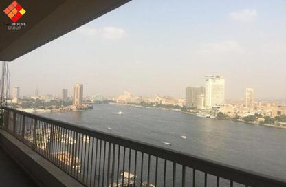 Apartment - 4 Bedrooms - 5 Bathrooms for sale in Nile St. - Dokki - Giza