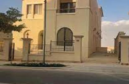 Villa - 5 Bedrooms - 6 Bathrooms for sale in Celesta Hills - Uptown Cairo - Mokattam - Cairo
