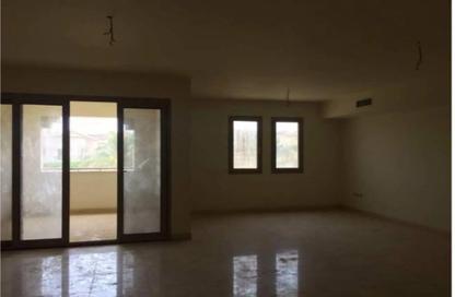 Apartment - 2 Bedrooms - 3 Bathrooms for sale in The Fourteen Golf Residences - Uptown Cairo - Mokattam - Cairo