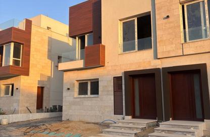 Townhouse - 4 Bedrooms - 3 Bathrooms for sale in Azzar 2 - 5th Settlement Compounds - The 5th Settlement - New Cairo City - Cairo Townhouse - 4 Bedrooms - 3 Bathrooms for sale in Azzar 2 - 5th Settlement Compounds - The 5th Settlement - New Cairo City - Cairo
