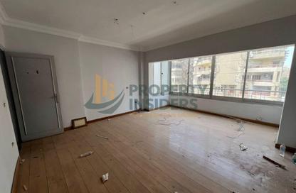شقة - 3 - 2 للبيع في شارع لبنان - المهندسين - الجيزة شقة - 3 - 2 للبيع في شارع لبنان - المهندسين - الجيزة