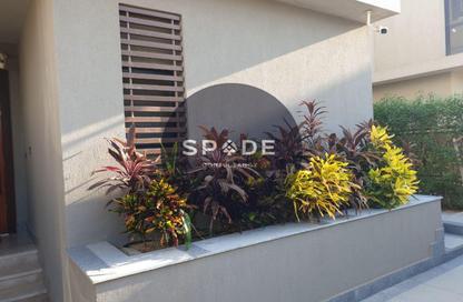 Villa - 5 Bedrooms - 5 Bathrooms for sale in Sodic East - 6th District - New Heliopolis - Cairo Villa - 5 Bedrooms - 5 Bathrooms for sale in Sodic East - 6th District - New Heliopolis - Cairo