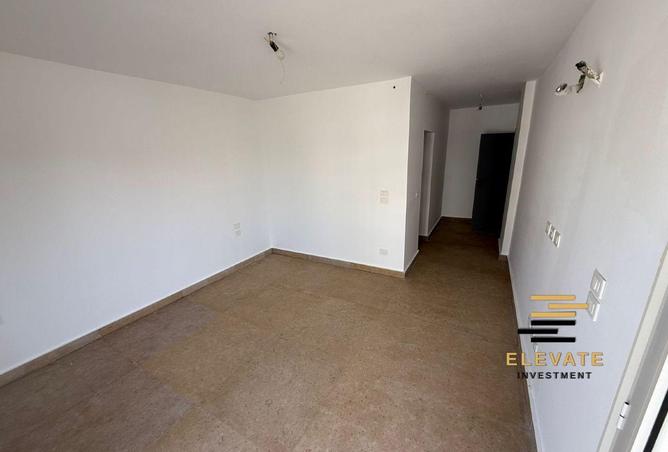 62172418 - Property Main Image