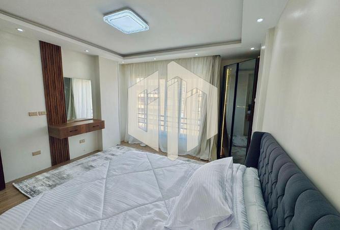 99118845 - Property Image 3