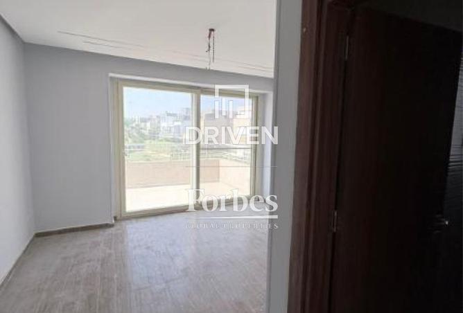 70630796 - صورة العقار 2