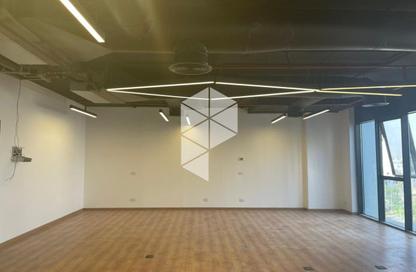 Office Space - Studio - 2 Bathrooms for rent in Hyde Park Business District Mall - South Teseen St. - The 5th Settlement - New Cairo City - Cairo