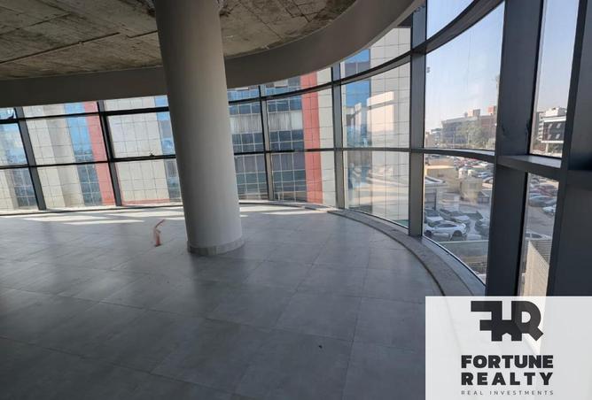 57233112 - Property Image 3