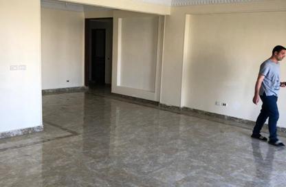 Apartment - 3 - 2 for rent in Green Residence 2 - 8th District - Sheikh Zayed City - Giza