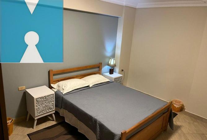 8593276 - Property Image 2