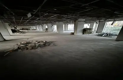 مساحات مكتبية - استوديو - 2 حمامات للايجار في شارع التسعين - التجمع الخامس - مدينة القاهرة الجديدة - القاهرة