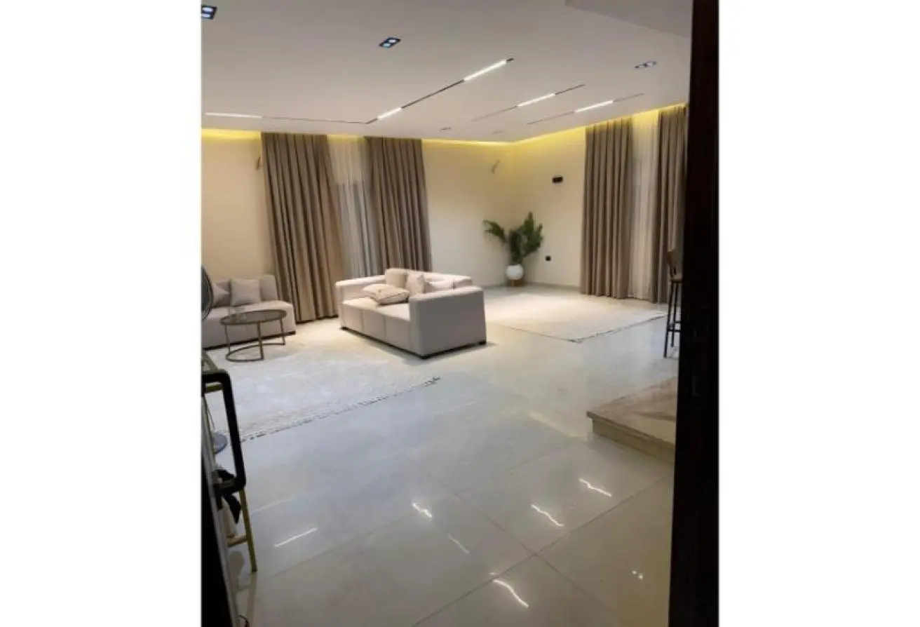 71918626 - Property Main Image