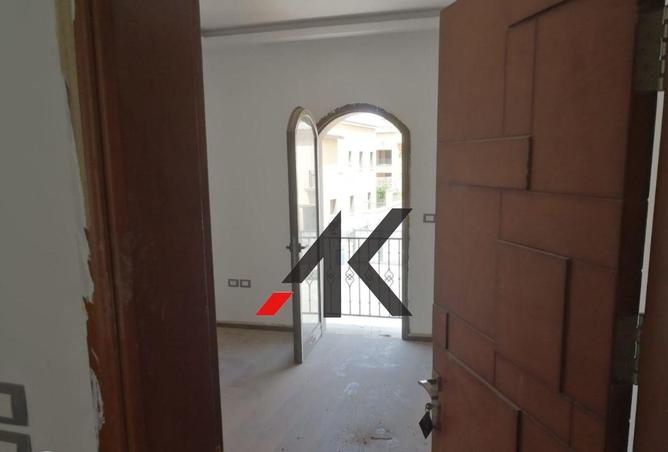 67223012 - Property Image 3