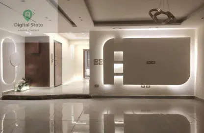 Apartment - 3 Bedrooms - 3 Bathrooms for sale in Makram Ebeid St. - 6th Zone - Nasr City - Cairo